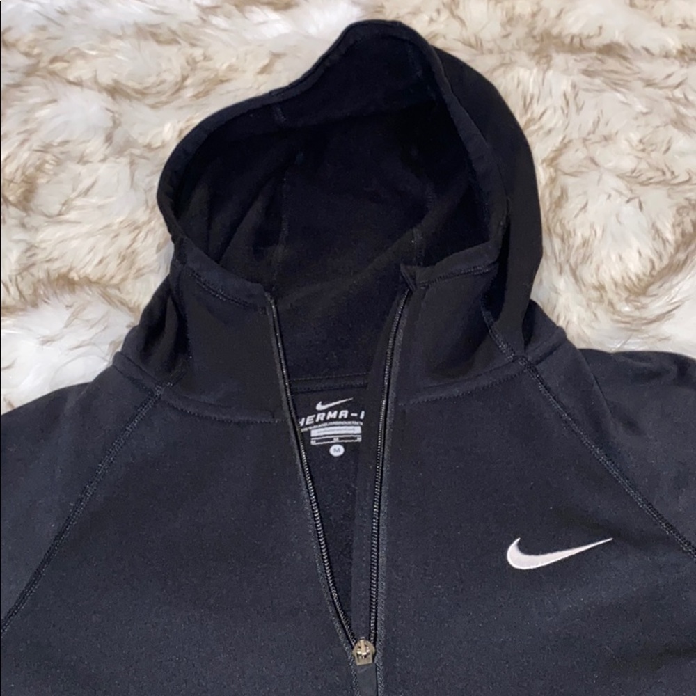🚫SOLD🚫Nike🏃🏻♀️Therma-Fit zip Hoodie, SZ Med. - Picture 2 of 5